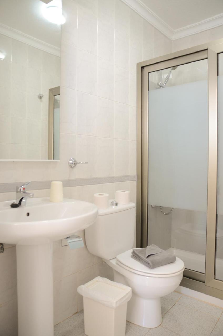 Apartamentos El Marinero - Avenida 칼레타 데 세보 외부 사진